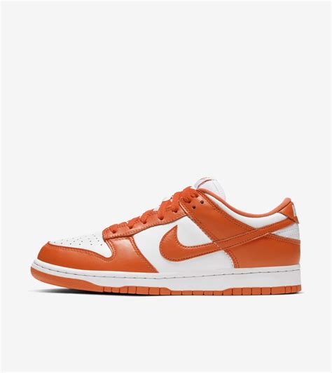 nike dunks low orange blaze|Mehr.